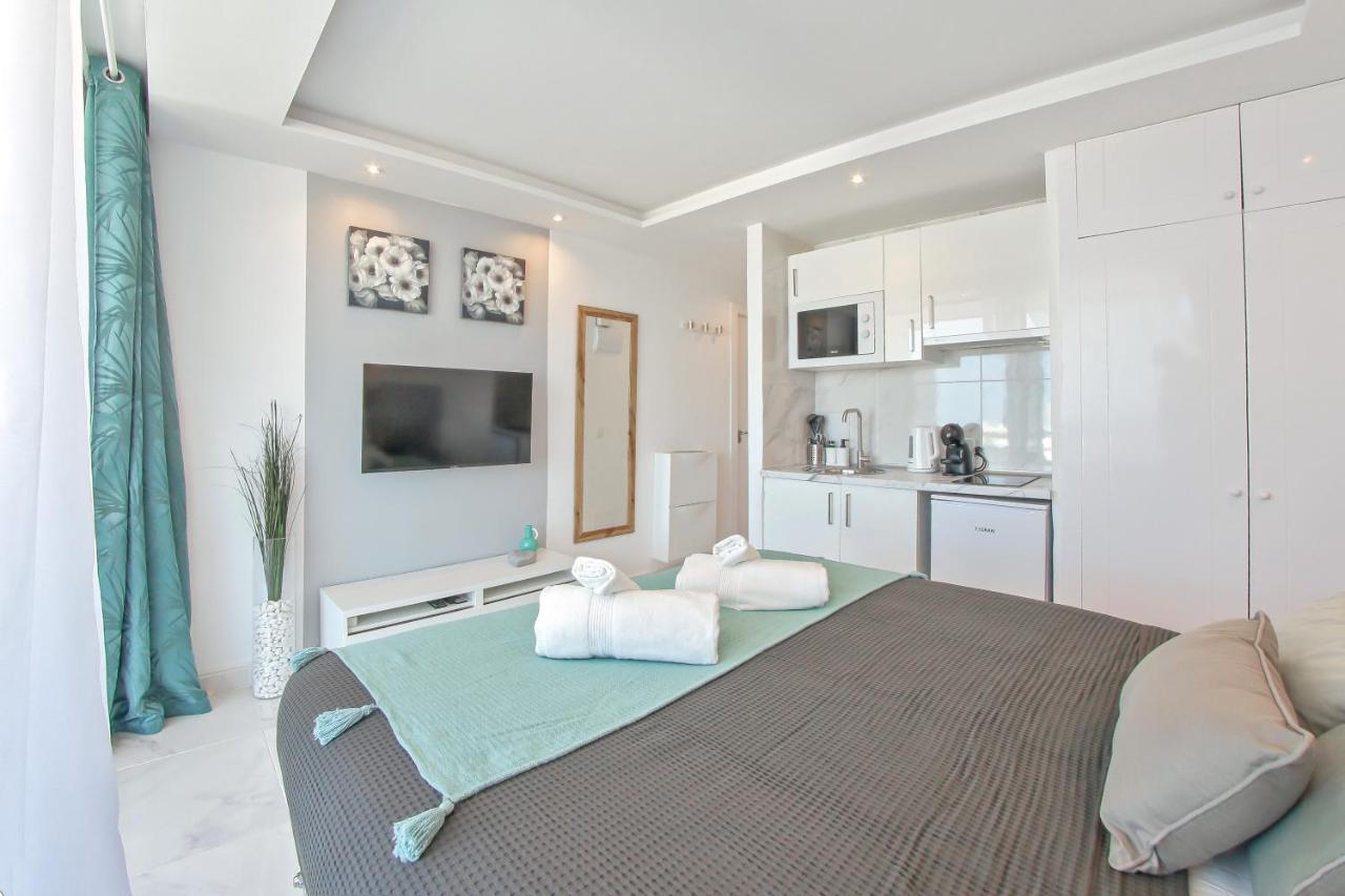 Apartamento Modern With A Sea View And Pool Access Ponderosa 801