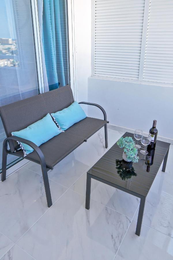 Modern With A Sea View And Pool Access Ponderosa 801 Apartment Playa de las Américas
