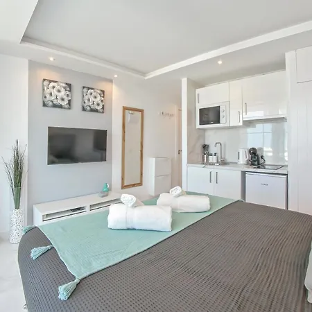 Modern Studio With A Sea View And Pool Access Ponderosa 801 Playa de las Américas Exterior foto